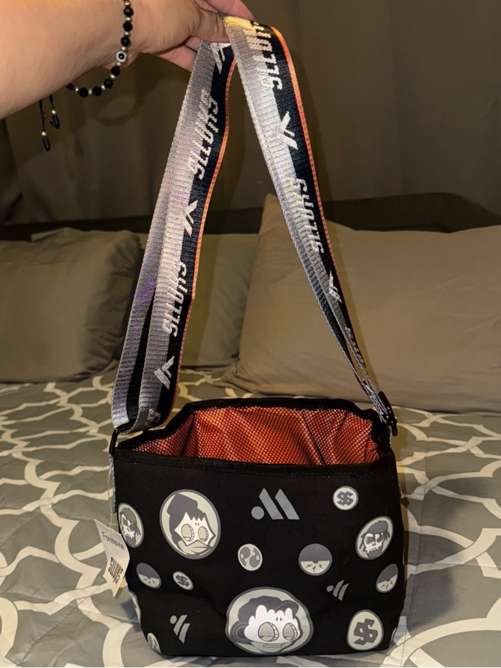 Formovie x silks Crossbody gym bag